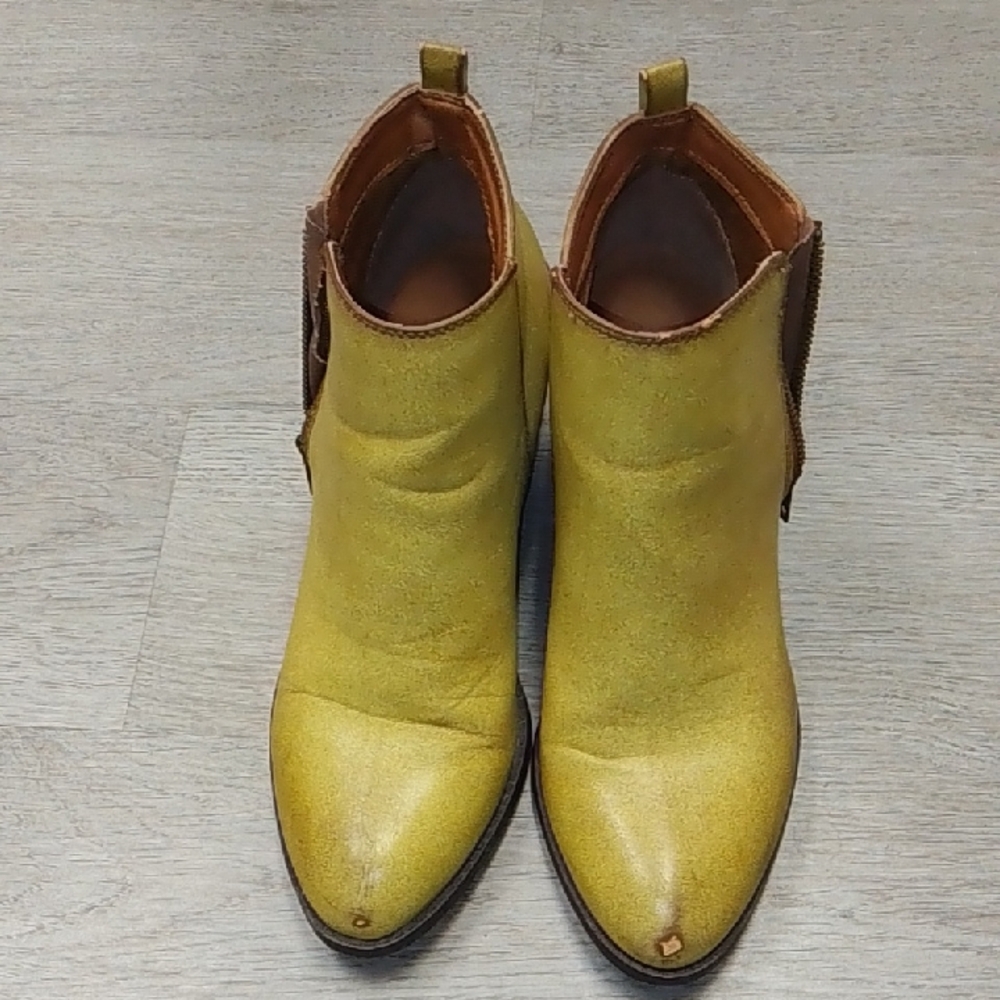 Soda Yellow Ankle Boots